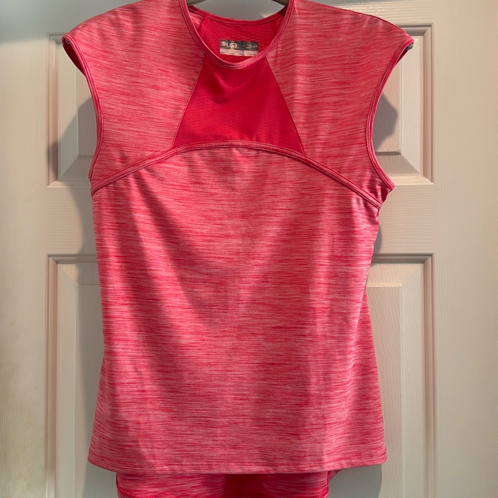 Lija pink tennis top size medium.